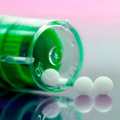 Guide Homéo : Homéopathie pour la famille Guide Homéo : Homéopathie pour la famille